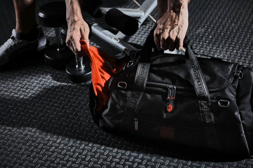 15 Gym Bag Essentials Everything You Need For Your Workout Krimcode
